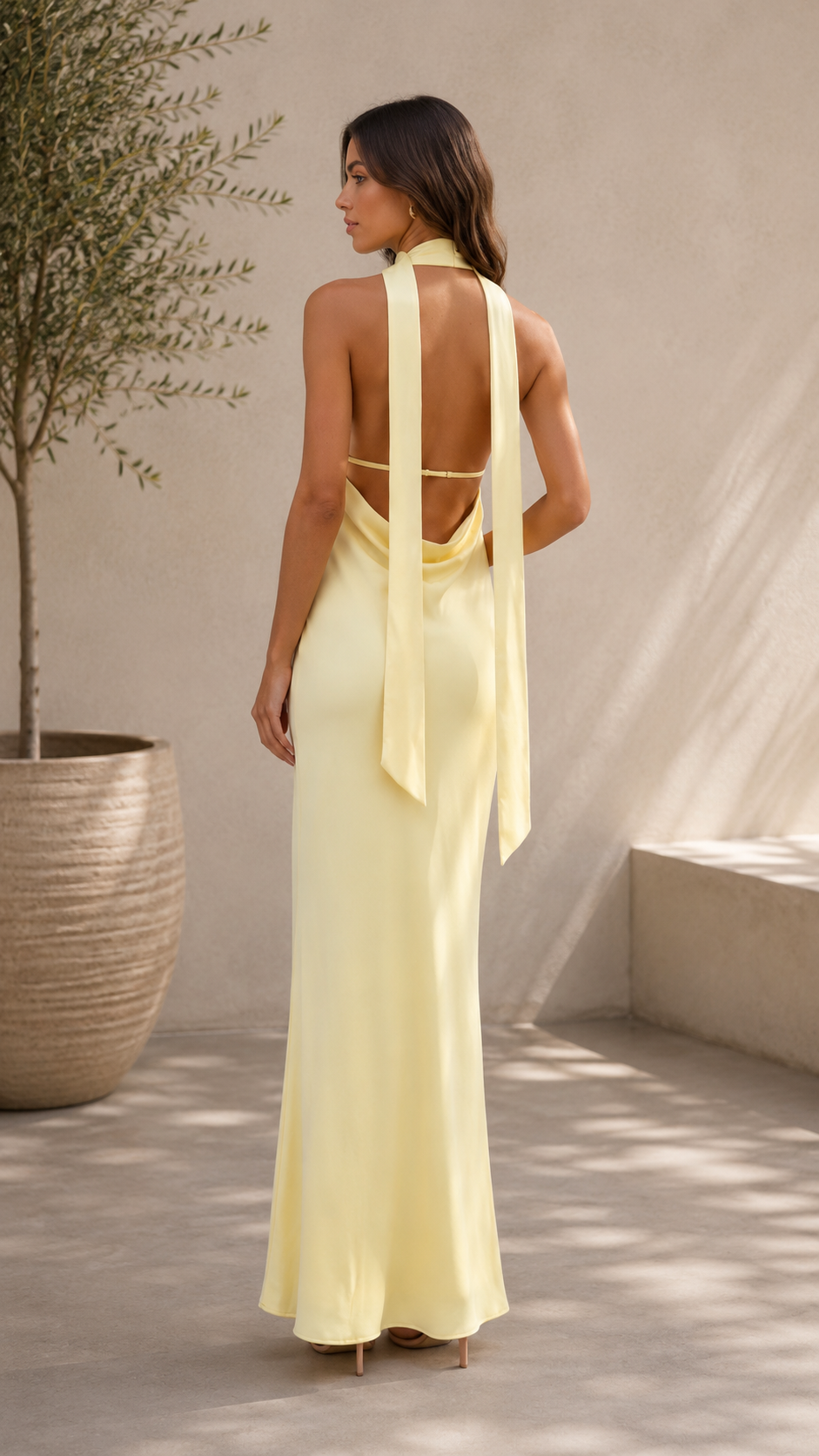 Evi - Halter Neck Maxi Dress