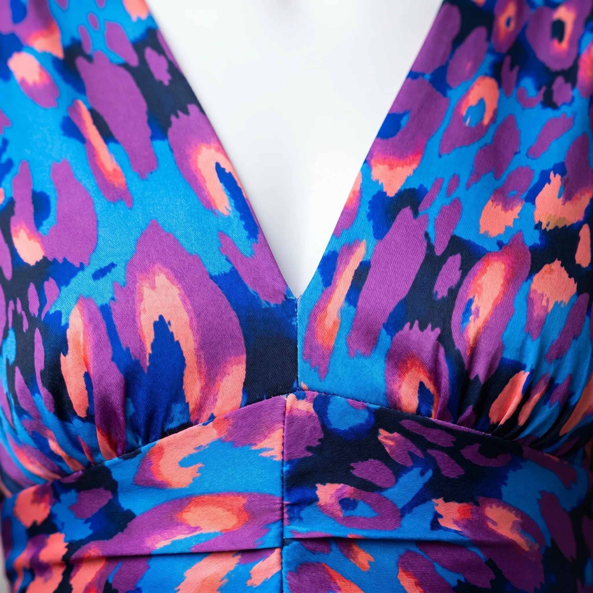 Tracey  - Abstract Print Puff Sleeve Midi Dress